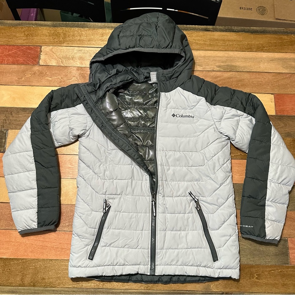 Youth M (10-12) Columbia Omni-Heat GREY puffer Jacket with Hood.